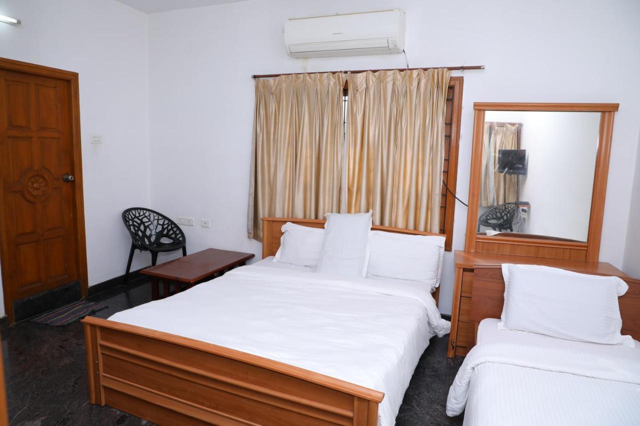 Rainbow House Luxury Rooms Chennai Esterno foto